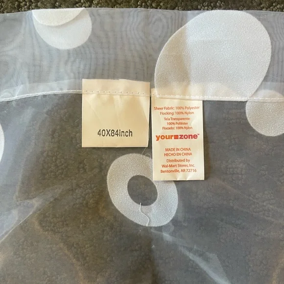 ❗️SALE❗️NWOT Sheer polka dot full length window panels - Picture 4 of 4